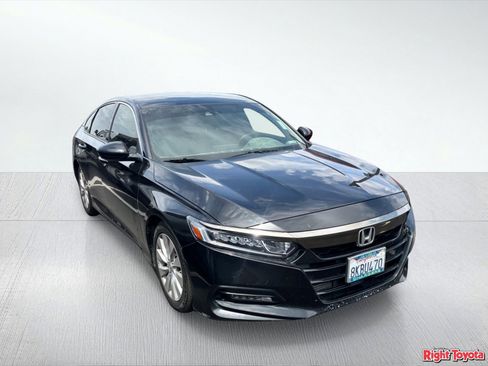 Used 2019 Honda Accord Sport image 5