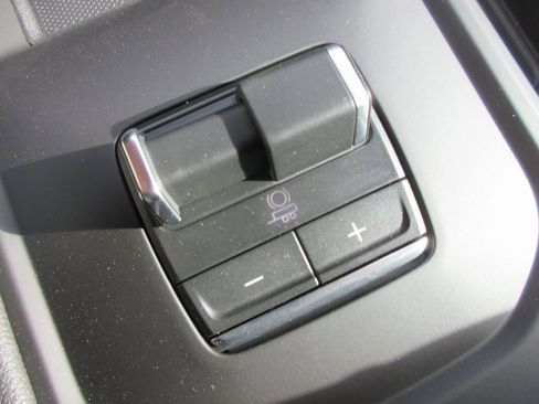 New 2026 GMC Sierra 2500 AT4 w/ AT4 Premium Plus Package image 21