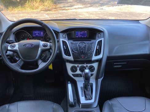 Used 2013 Ford Focus SE image 14
