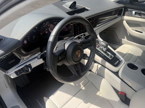 Used 2023 Porsche Panamera GTS AWD/4WD image 4