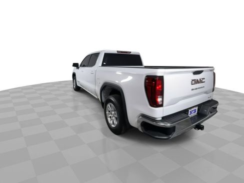 Used 2025 GMC Sierra 1500 SLE image 6