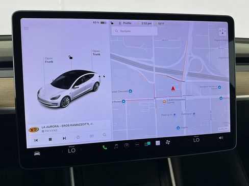 Used 2018 Tesla Model 3 Long Range image 12