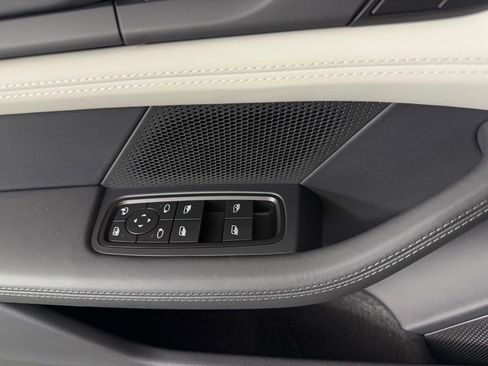 New 2026 Porsche Taycan GTS image 20