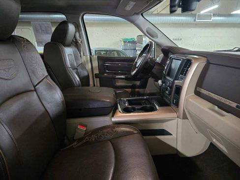 Used 2015 RAM 1500 Laramie Longhorn w/ Convenience Group image 9