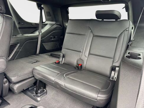 Used 2023 GMC Yukon Denali AWD/4WD image 16