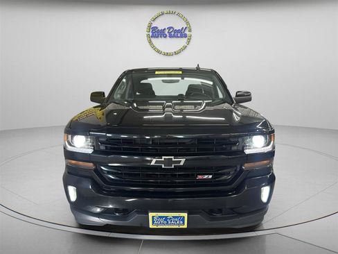 Used 2017 Chevrolet Silverado 1500 LT w/ Midnight Edition AWD/4WD image 6