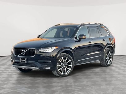 Used 2017 Volvo XC90 T6 Momentum w/ Vision Package