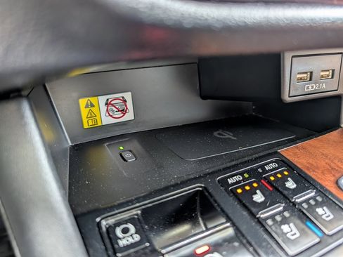 Used 2022 Lexus RX 450hL AWD w/ Premium Package image 26