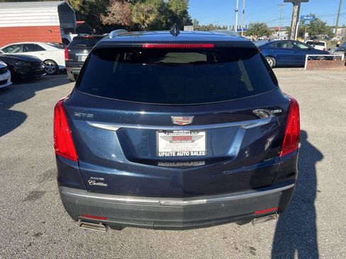 Used 2017 Cadillac XT5 Luxury w/ Driver Awareness Package AWD/4WD image 6