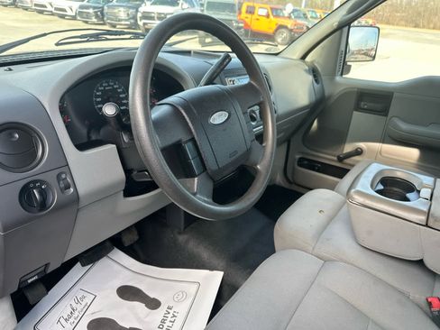 Used 2004 Ford F150 XL image 11