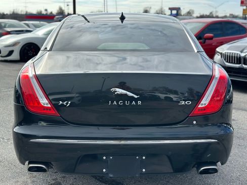Used 2013 Jaguar XJ image 7