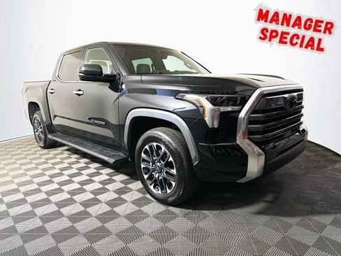 Used 2025 Toyota Tundra Limited AWD/4WD image 1