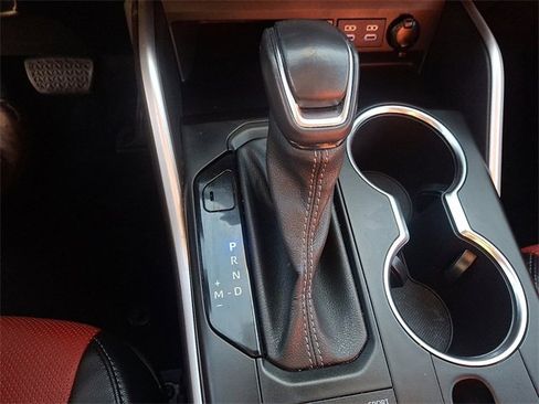 Used 2022 Toyota Highlander XSE image 15