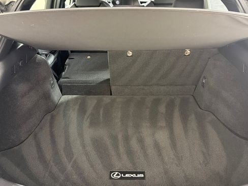Used 2022 Lexus UX 200 w/ Accessory Package (Z2) FWD image 14
