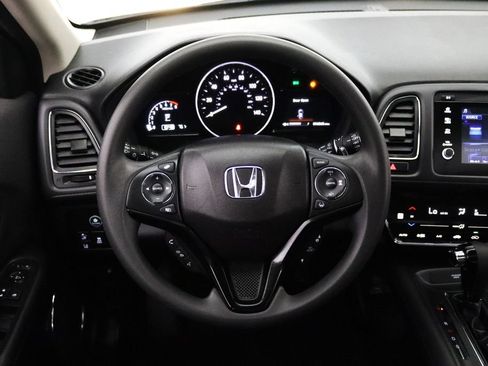 Used 2019 Honda HR-V EX image 16