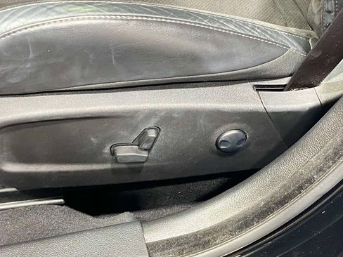 Used 2022 Dodge Charger GT w/ Plus Group RWD image 18
