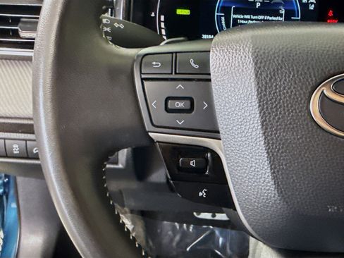 Used 2025 Toyota Camry SE w/ Multimedia Upgrade Package FWD image 14