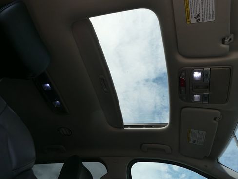 Used 2024 Kia Telluride S w/ S Sunroof Package FWD image 25