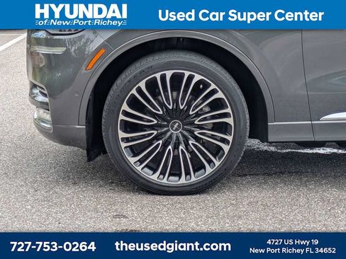 Used 2022 Lincoln Aviator Black Label w/ Dynamic Handling Package AWD/4WD image 10
