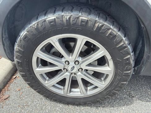 Used 2017 Ford Explorer Limited AWD/4WD image 8