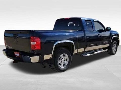 Used 2008 Chevrolet Silverado 1500 LTZ w/ Suspension Package, Off-Road image 8