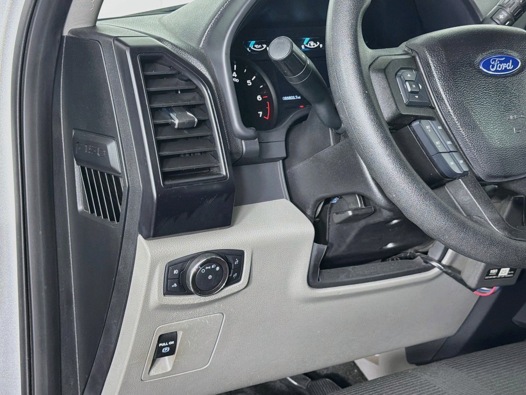 Used 2018 Ford F150 XL w/ Equipment Group 101A Mid RWD image 16