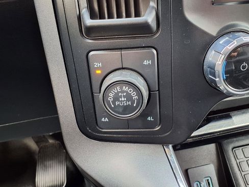 Used 2023 Ford F150 Lariat w/ Equipment Group 502A High image 12