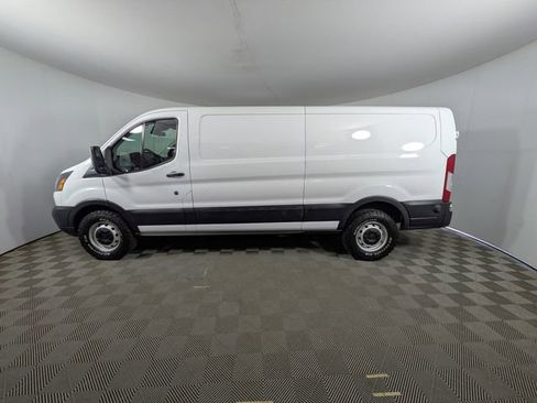 Used 2019 Ford Transit 250 148 Low Roof RWD image 15
