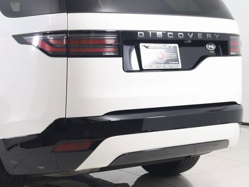 Used 2023 Land Rover Discovery S R-Dynamic image 25