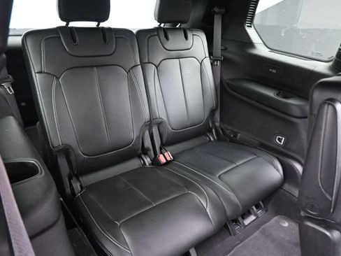 Used 2025 Jeep Grand Cherokee L Limited AWD/4WD image 18