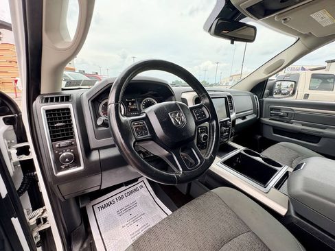 Used 2015 RAM 1500 Big Horn AWD/4WD image 13