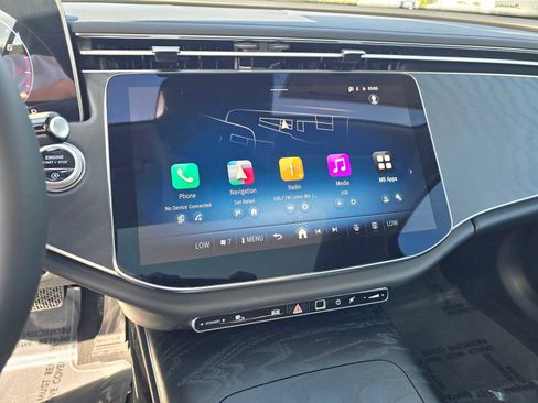 New 2026 Mercedes-Benz E 350 4MATIC Sedan image 28