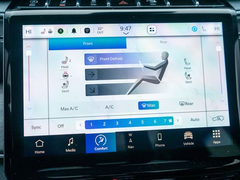 Used 2023 Jeep Grand Cherokee L Limited w/ Luxury Tech Group II image 18