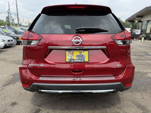 Used 2020 Nissan Rogue SL w/ Premium Package FWD image 8