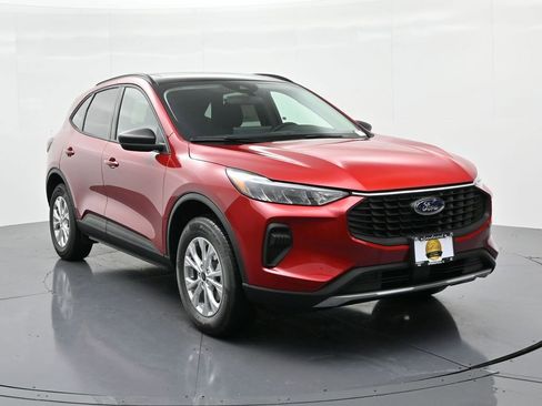 New 2026 Ford Escape Active w/ Active Premium Tech Pack AWD/4WD image 4