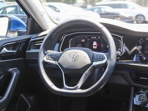 Used 2022 Volkswagen Jetta SEL FWD image 19