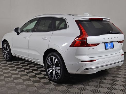 Used 2023 Volvo XC60 B5 Plus w/ Climate Package AWD/4WD image 11