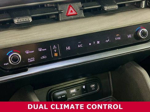 Certified 2023 Kia Sportage X-Line w/ X-Line Premium Package image 11