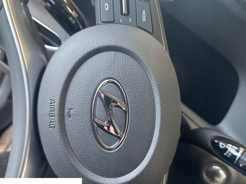 Used 2023 Hyundai Sonata Limited image 9