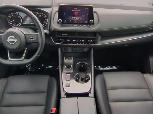 Certified 2024 Nissan Rogue SV w/ SV Premium Package FWD image 11