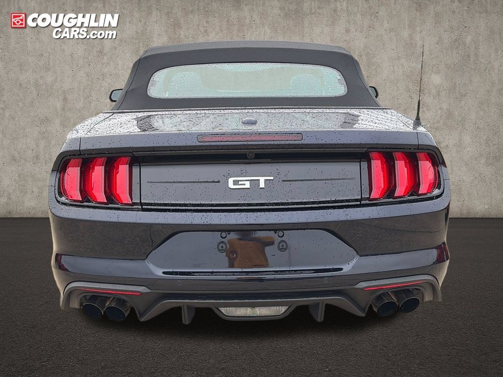 Used 2021 Ford Mustang GT Premium w/ GT Performance Package RWD image 7