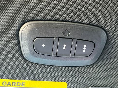 New 2025 Jeep Grand Cherokee L Limited w/ Black Appearance Package image 31