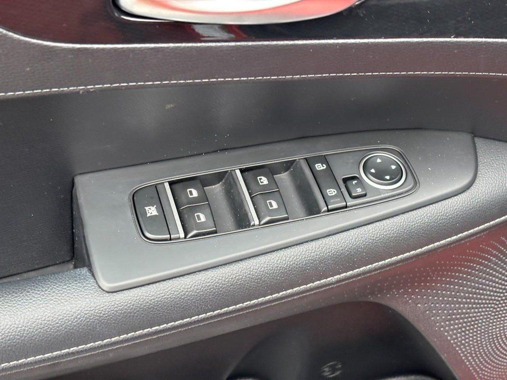 Used 2023 Kia Forte GT-Line w/ GT-Line Technology Package FWD image 16