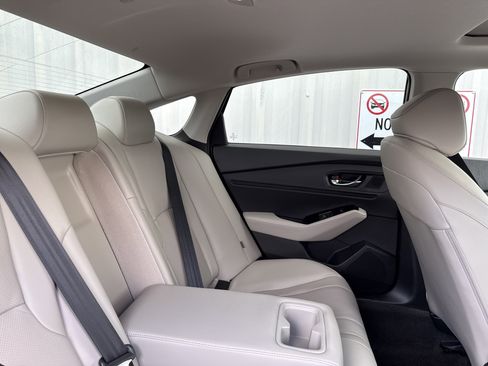 Used 2023 Honda Accord Touring image 43