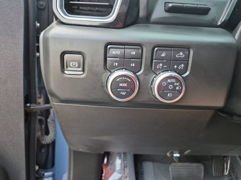 Certified 2024 GMC Sierra 1500 Denali Ultimate AWD/4WD image 19
