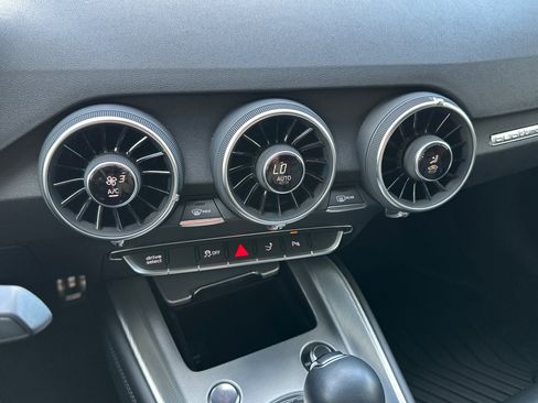 Used 2018 Audi TT 2.0T w/ Technology Package AWD/4WD image 26
