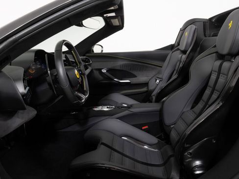 Used 2025 Ferrari 296 GTS image 39