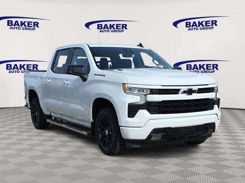 Certified 2022 Chevrolet Silverado 1500 RST w/ Convenience Package II image 3