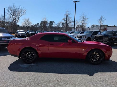 Used 2021 Dodge Challenger R/T Scat Pack image 3