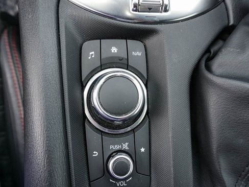 Used 2018 FIAT 124 Spider Abarth image 23